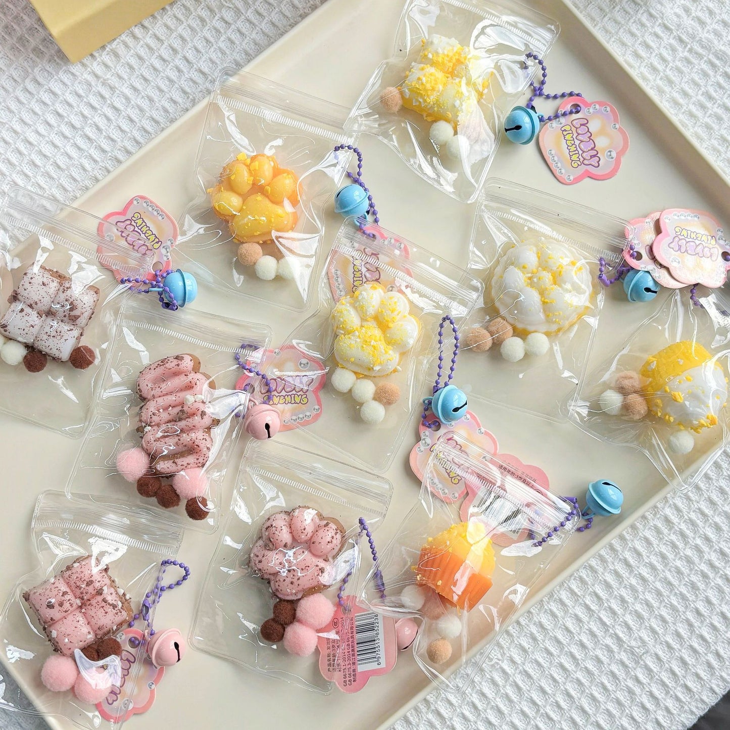 Lucia Cute Mystery Scoop Gifts